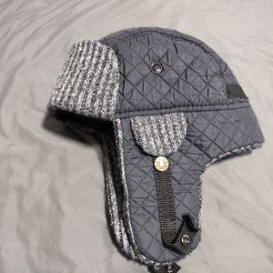 Aviator/trooper style hat, dark blue, like new